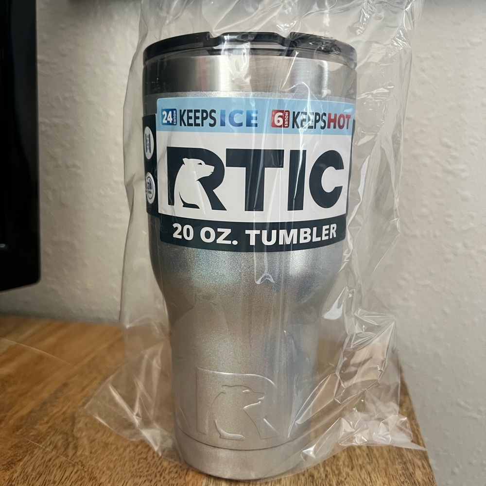RTIC 20 oz Silver Tumbler